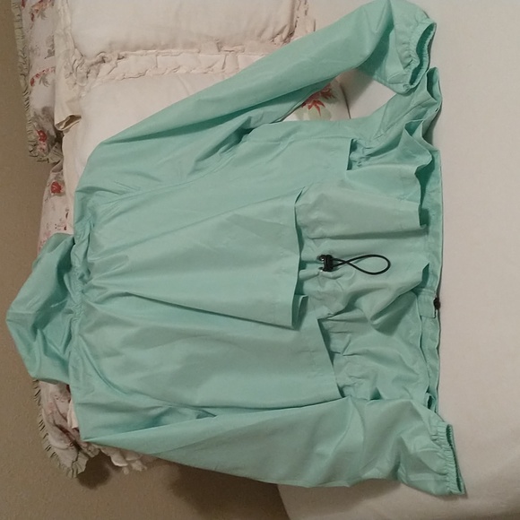 Like new, Jockey lightweight hooded jacket. Worn once. Size XL, mint green. - Picture 4 of 8